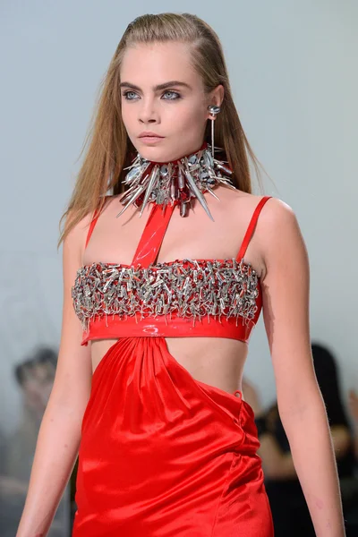 Look 95